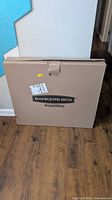 Front of sealed Bankers Box SmoothMove Classic kit packaging