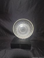 Top view showing starburst pattern inside bowl