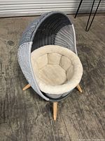 Whole hooded wicker pet bed with cushion and wood legs