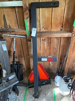Full view of L-shaped tailgate extender upright and horizontal arm