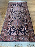Top view showing entire carpet runner pattern and fringe