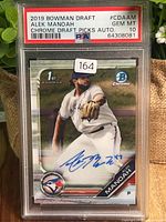 Front of PSA-slabbed 2019 Bowman Draft Chrome Alek Manoah autograph card