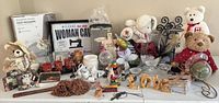 Overview of entire lot on table