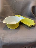 Creamer and tray together showing color and size