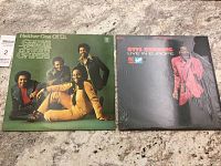 Front cover of the two vintage vinyl records: Gladys Knight & the Pips "Neither One Of Us" (1973) and Otis Redding "Live in Europe" (1967).