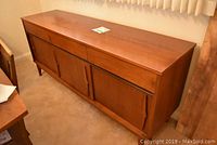 Full front view showing entire server