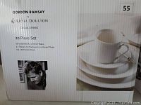 Box front showing brand, series name, and set pieces list.