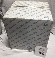 Box packaging showing Princess House branding and indication of 4 Crystal Chip & Dip Bowls inside.
