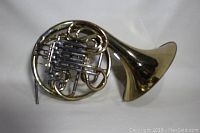 Full overview of vintage Yamaha French horn showing bell and tubing