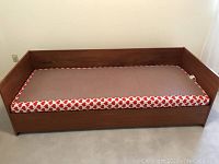 Assembled day bed with mattress in place