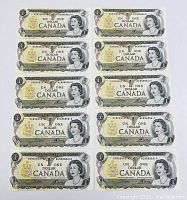 Front side of 10 Canadian $1 banknotes showing Queen Elizabeth II portrait and sequential serial numbers starting BCN5885610.