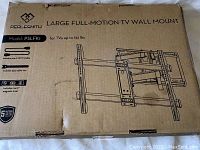 Original cardboard box with product illustration and model PSLFK1 for TVs up to 132 lbs