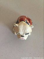 Top-down view showing the bulldog’s face and Union Jack design