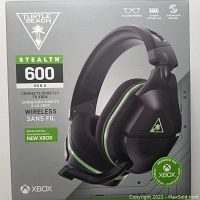 Front of the box showing the Turtle Beach Stealth 600 Gen 2 wireless headphones for Xbox with branding and key features.