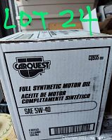 Sealed cardboard case of Carquest Full Synthetic Motor Oil SAE 5W-40, labeled with contents and quantity 6 bottles, 1 quart each.