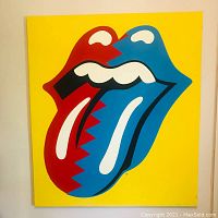 Full front view of the vinyl screen print against white background