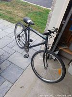 Full view of men's Raleigh Matterhorn bike showing overall frame, tires, pedals, seat and handlebars.