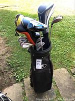 Full view of Callaway golf bag with clubs