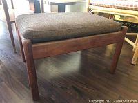 Side view showing teak wood frame and limb marks