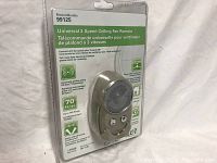 Front view of Hunter Universal 3 Speed Ceiling Fan Remote in original packaging showing model number 99125 and branding.