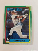 Front of 1990 Topps Sammy Sosa Rookie Card showing batting image and team name