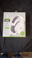 Front of Turtle Beach Stealth 600 Gen 2 headset box in white color, shows branding, product image, and Xbox compatibility.