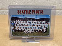 Front side of the 1970 Topps Seattle Pilots team baseball card showing a color team photo with 'SEATTLE PILOTS' text.