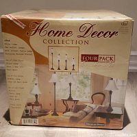Front of box showing the brand, product description, lamp sizes, bulb wattage, and illustration of lamp set.