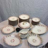 Overview of full set on table with green reference object