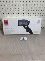 Full front view of the original product box showing brand and model information.