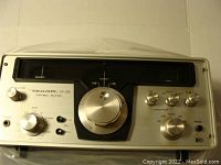 Front view of Realistic SX-190 receiver
