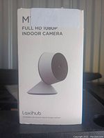 Front view of the Laxihub box showing the camera image, branding, and product details.