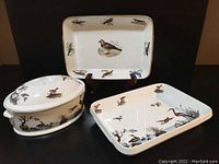 Overall view of all three porcelain bakeware pieces
