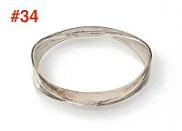 Side view showing twisted band profile