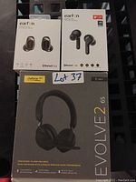 Another angle photo of Jabra Evolve 2 65 headset box with similar details.