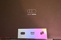 Closed original box showing Valve Index logo and icons for headset, controllers and base stations