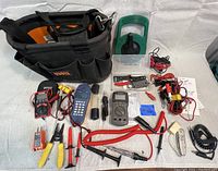 Full lot overview showing all tools and accessories along with the Klein Tools branded bag.