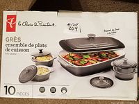 Box front showing the brand, set name, and 10-piece count with image of stoneware bakeware set.