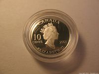Obverse of the coin showing the profile of Queen Elizabeth II, inscriptions including 'CANADA', '10 CENTS', 'ELIZABETH II', and the year '2001'.