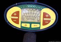 Close-up of the control panel showing sensitivity, discrimination, and notch controls, and the model number 5500.