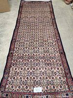 Full top-down view of the runner showing overall pattern and dimensions