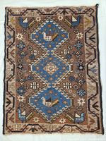 Top view showing full medallion pattern and field colors