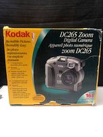 Original Kodak DC265 Zoom Digital Camera box showing product details and features.