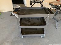 Front left perspective showing entire cart and shelf mats