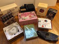 Full lot arranged on floor showing all included items