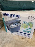 Mobicool T35 DC-S box with green folding chair bag on top