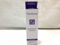 Front view of the NeoStrata Glycolic Renewal Smoothing Lotion box showing product name, glycolic acid concentration, and skin type suitability.