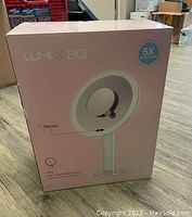 Box front showing product image, branding 'LUMIX EKO', and '5X Magnification' feature