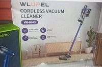 Box of WLUPel cordless vacuum cleaner KB-H015 showing product image and feature icons.