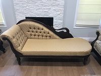 Angled front view of entire fainting couch